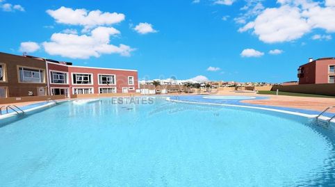 Foto 3 de Apartamento en venta en Corralejo, La Oliva
