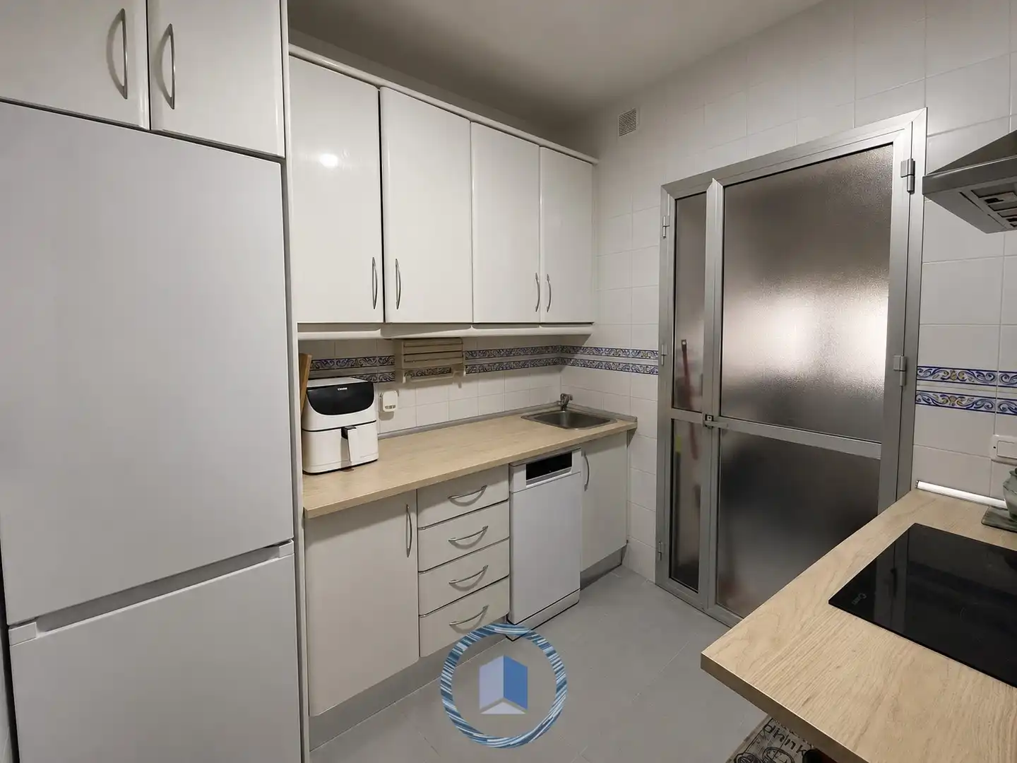Kitchen of Flat for sale in Montequinto  with Terrace and Swimming Pool