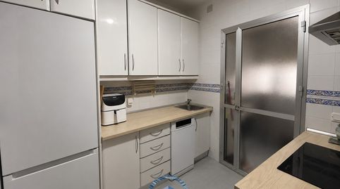 Foto 2 de Piso en venta en Avenida de Europa, Montequinto