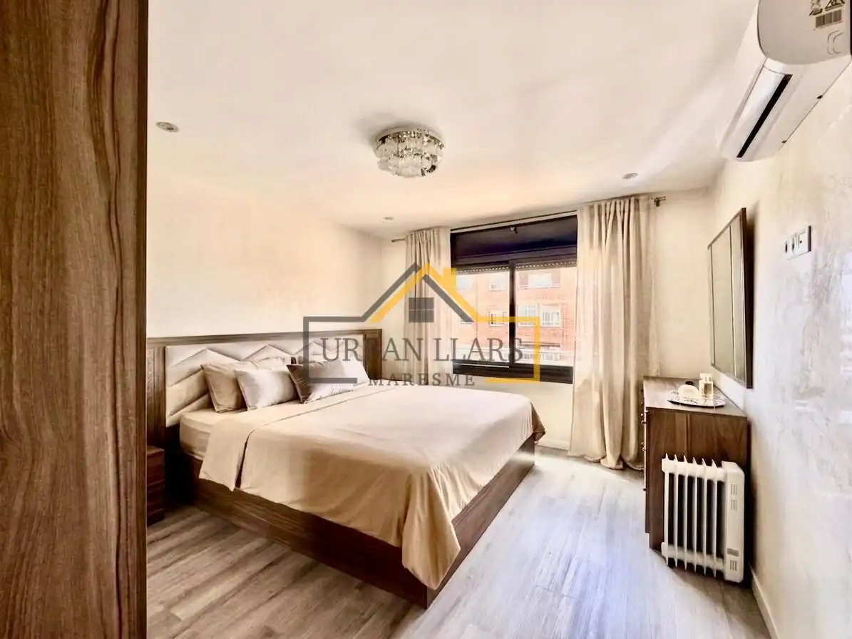 Habitación de Piso en venta en Mataró con Aire acondicionado y Balcón