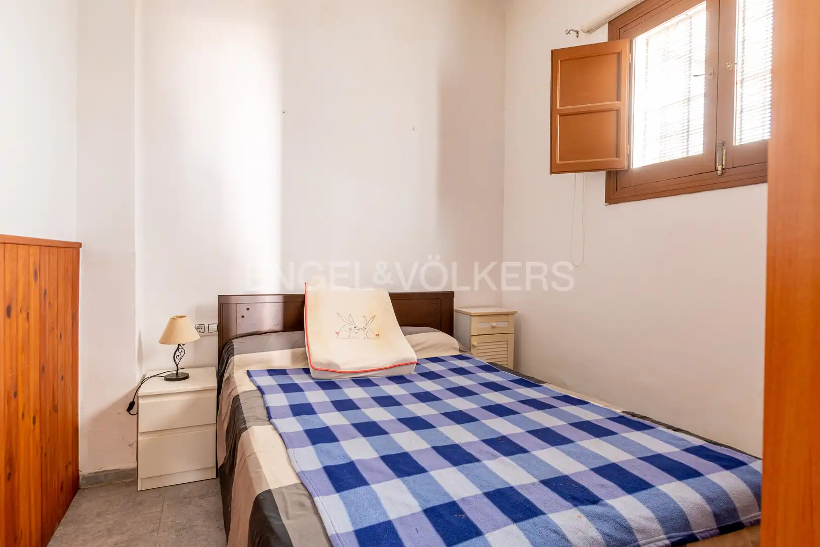Bedroom of Houses for sale in Sevilla  with Heating, Terrace and Balcony