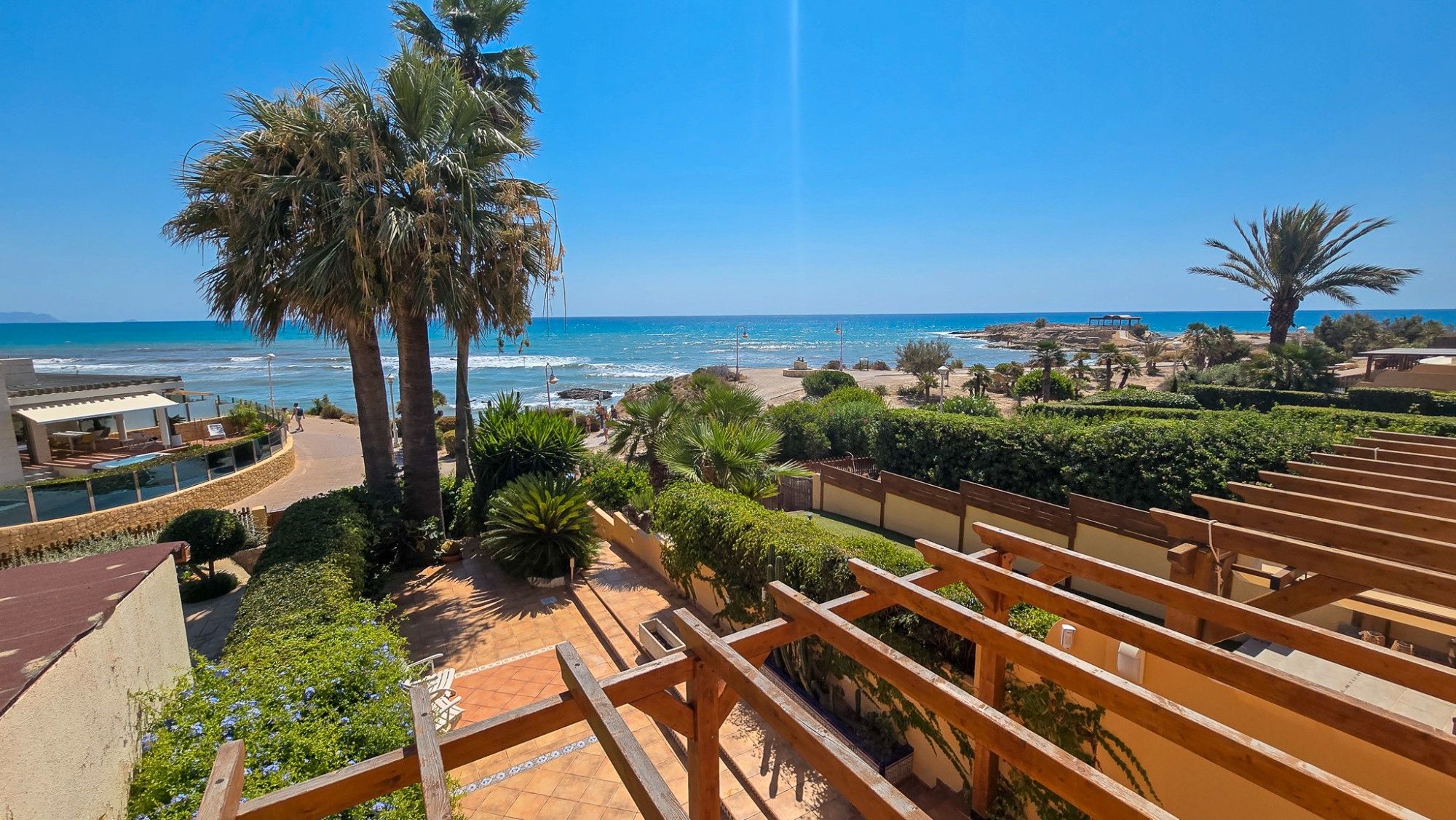 Jardín de Casa adosada en venta en El Campello con Aire acondicionado, Calefacción y Jardín privado
