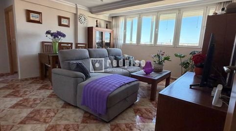 Foto 2 de Piso en venta en Parque Ayala - Jardín de la Abadía - Huelín, Málaga Capital