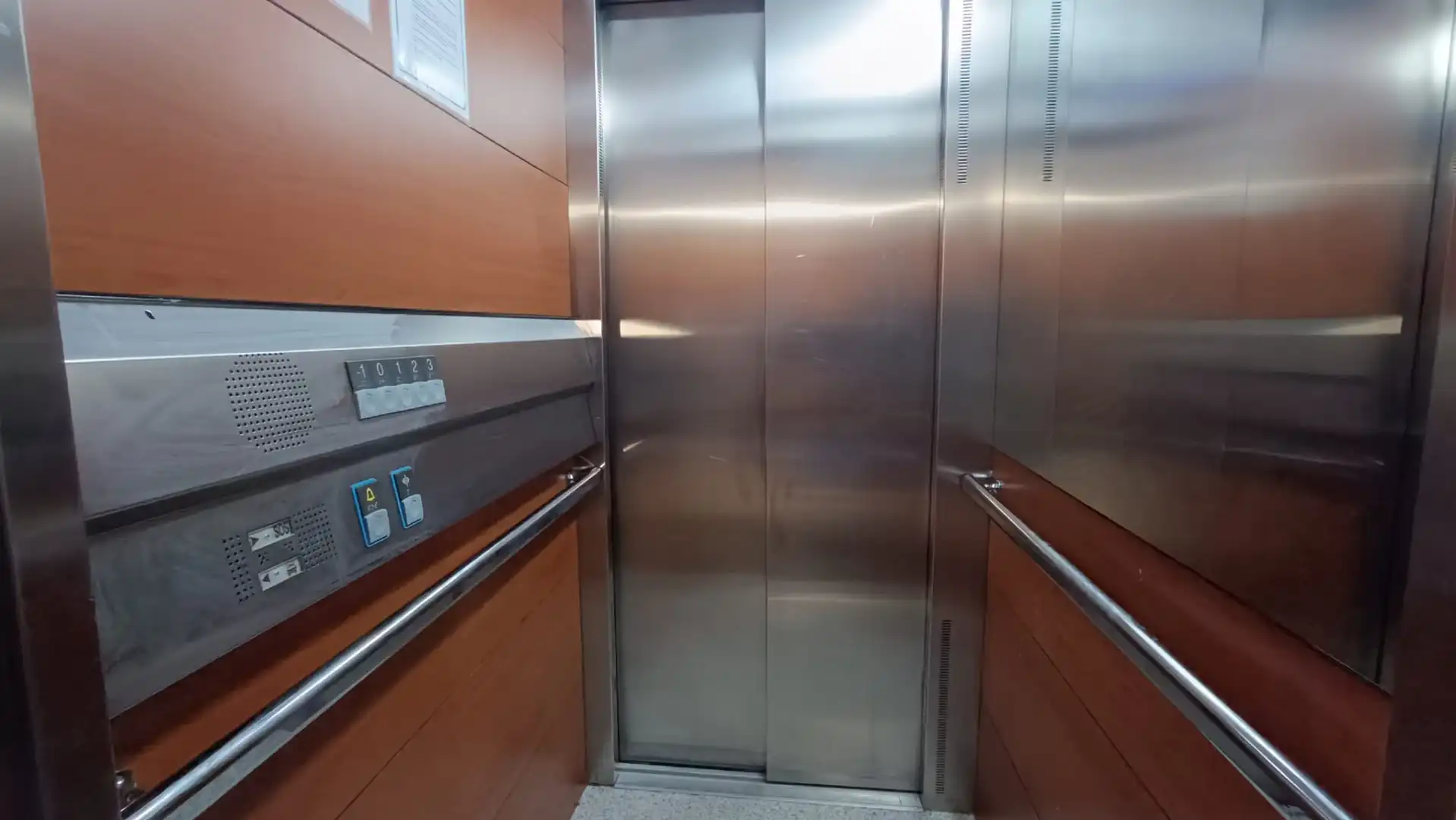 Wohnung zum Verkauf in Castellanos de Moriscos mit Heizung, Möbliert und Ofen