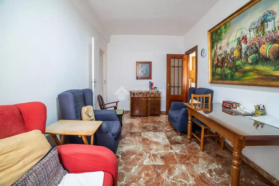 Sala de estar de Piso en venta en Sevilla con Calefacción y Terraza
