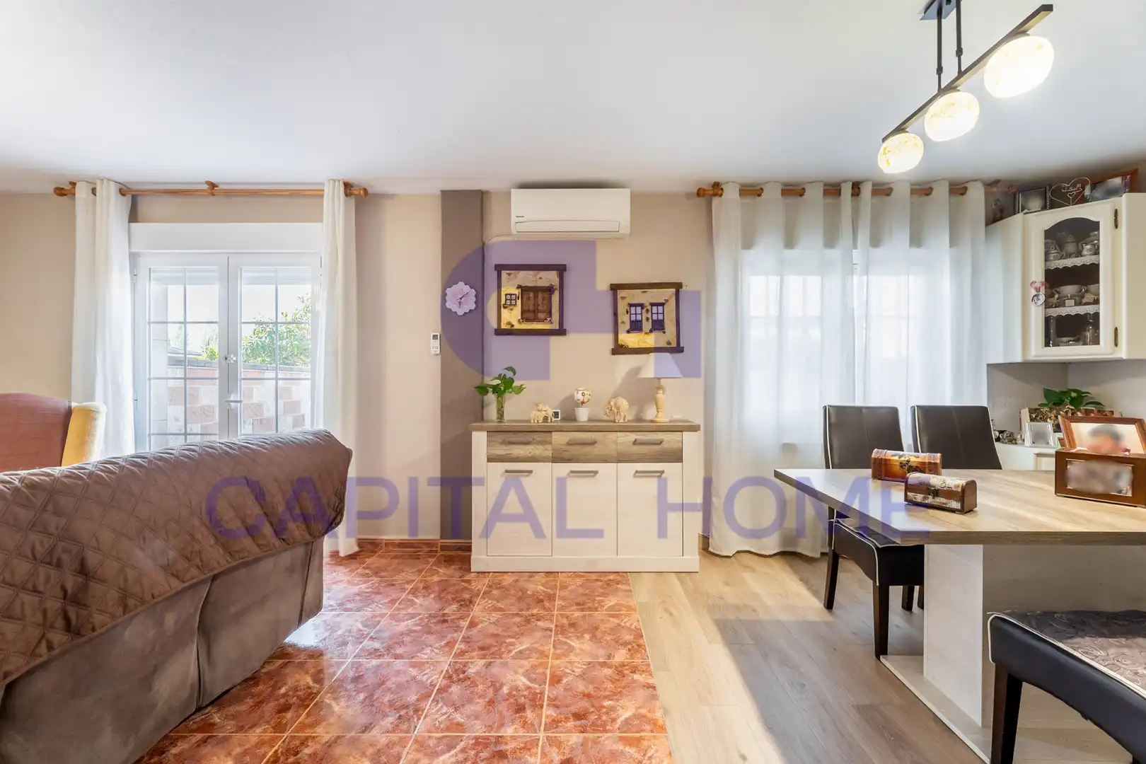 Living room of Houses for sale in Azuqueca de Henares  with Air Conditioner, Heating and Storage room