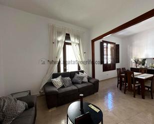 Sala d'estar de Planta baixa en venda en  Santa Cruz de Tenerife Capital amb Aire condicionat i Moblat