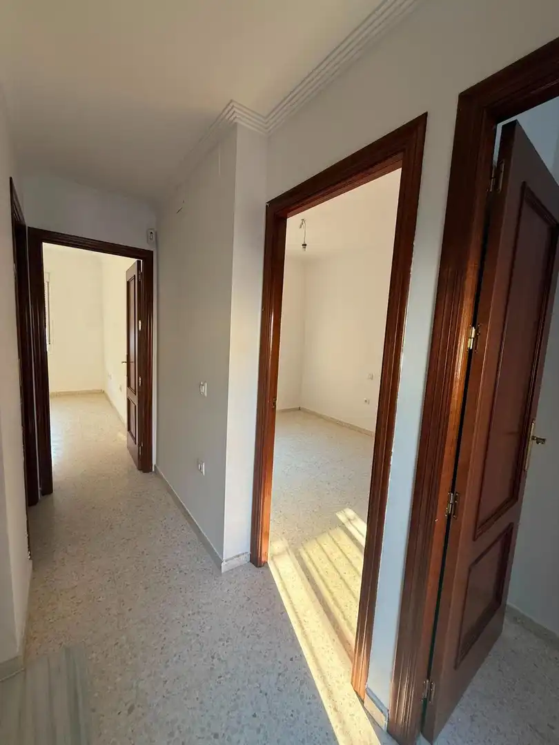 Casa en venda a Cantillana, imagen 5