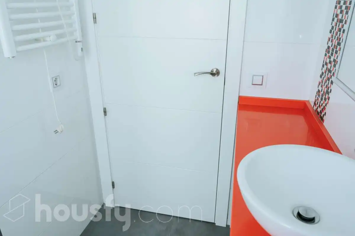Wohnung zur Miete in Calle de Salas Barbadillo, Pueblo Nuevo