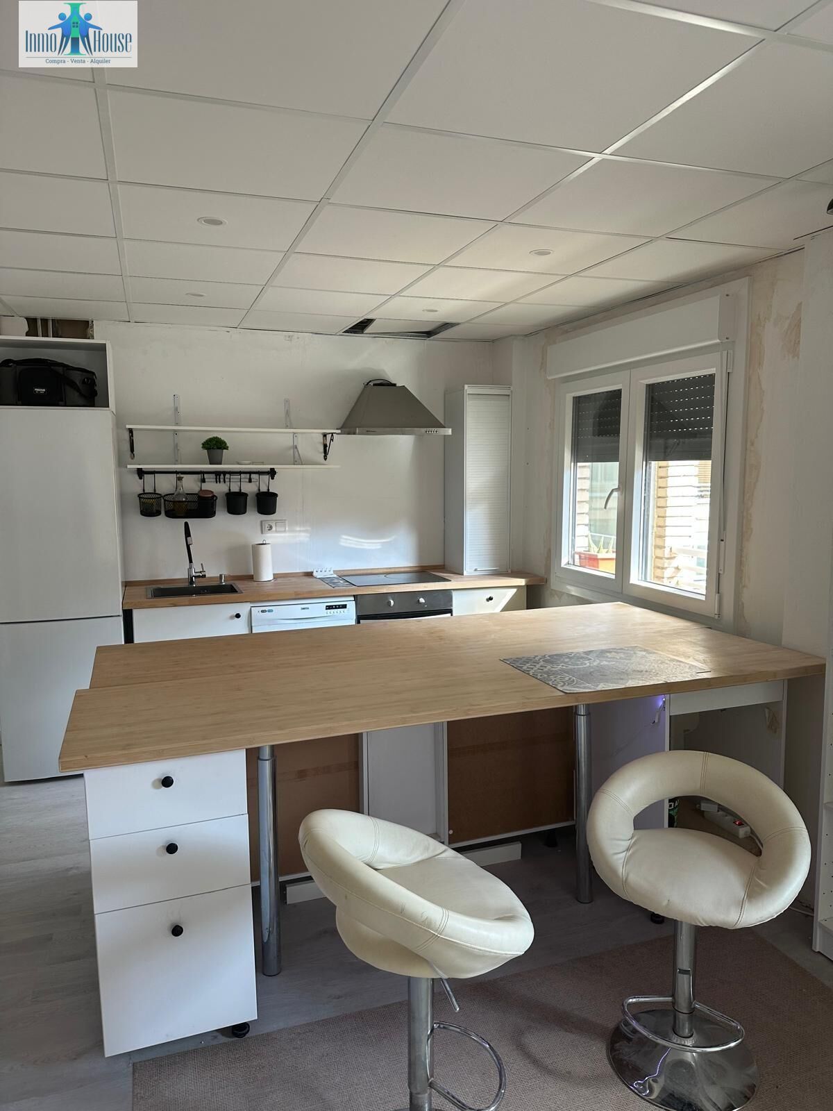 Cuina de Apartament en venda en  Albacete Capital amb Calefacció, Terrassa i Balcó