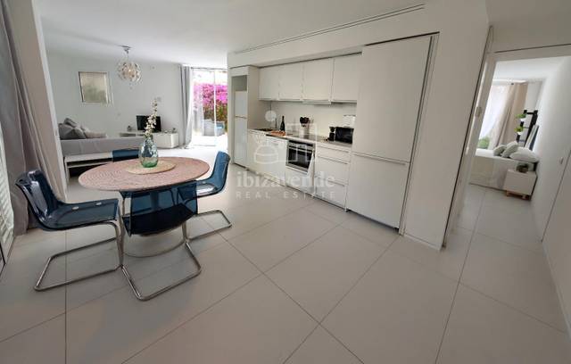 Piso en Venta en De la Barra en Marina Botafoc - Platja de Talamanca