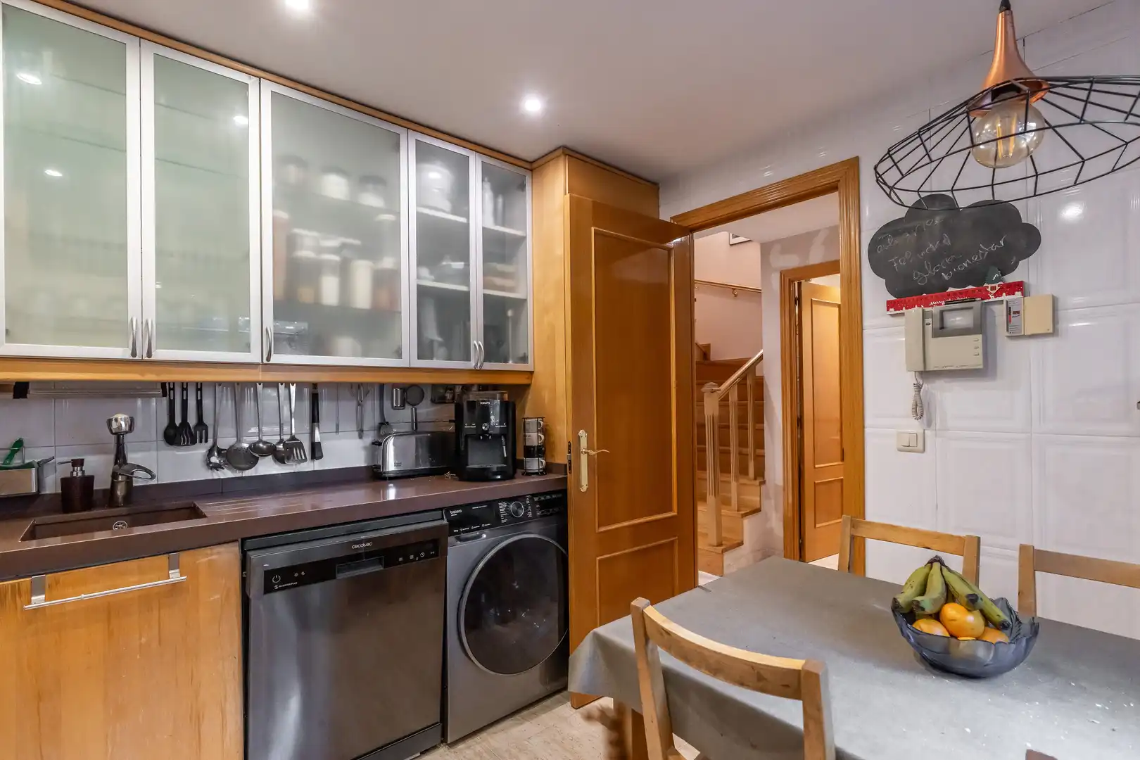 Detached house with pool for sale in Calle Lago Michigan, imagen 15