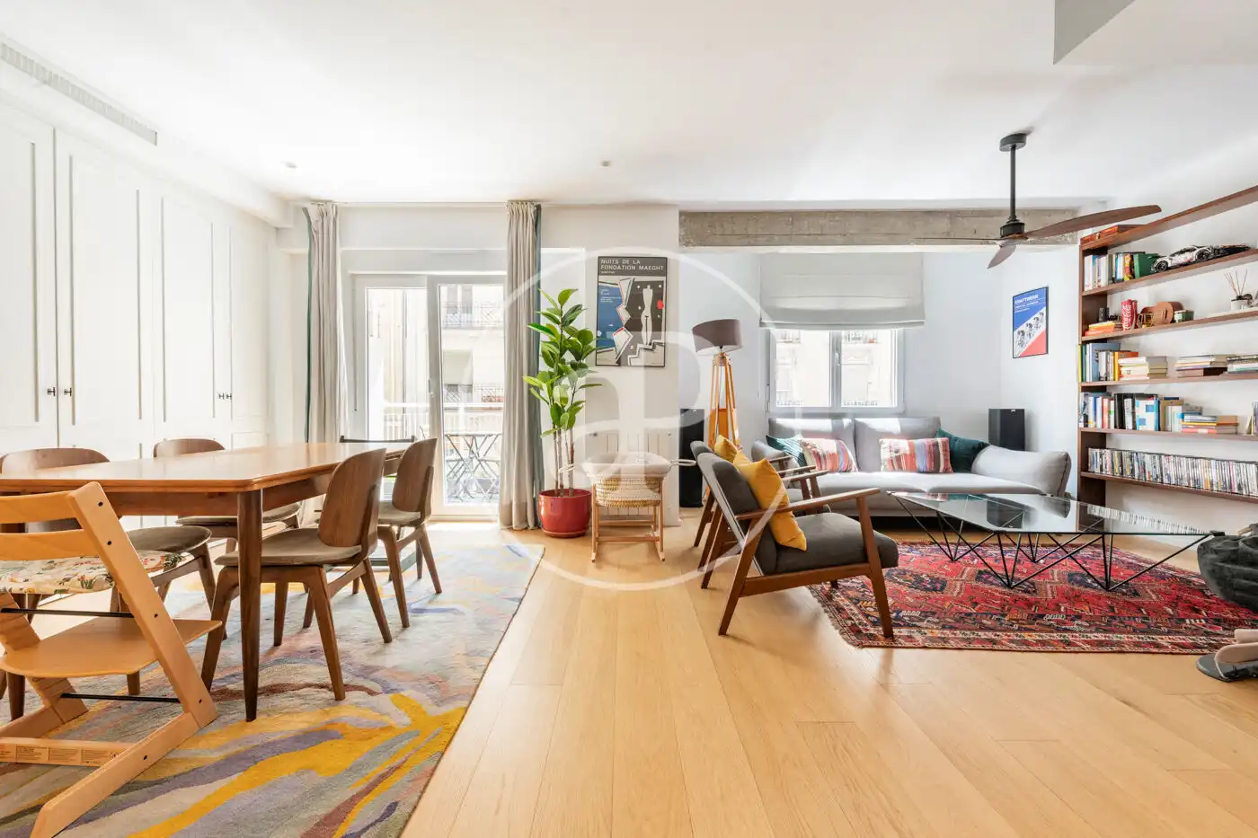 Sala d'estar de Pis en venda en  Madrid Capital amb Aire condicionat, Calefacció i Terrassa