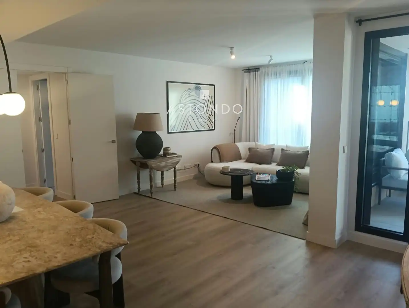 Sala d'estar de Pis en venda en Ciudad Lineal