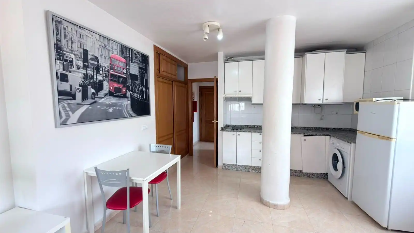 Cuina de Pis en venda en Murcia amb Aire condicionat, Calefacció i Moblat