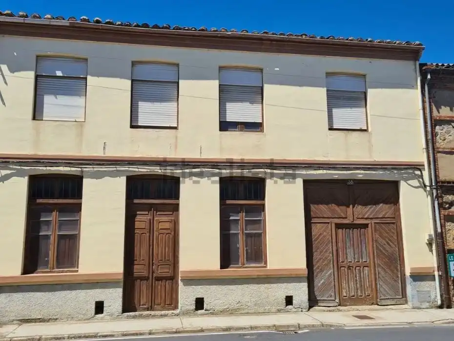 Vista exterior de Casa o chalet en venta en Hospital de Órbigo con Jardín privado y Terraza