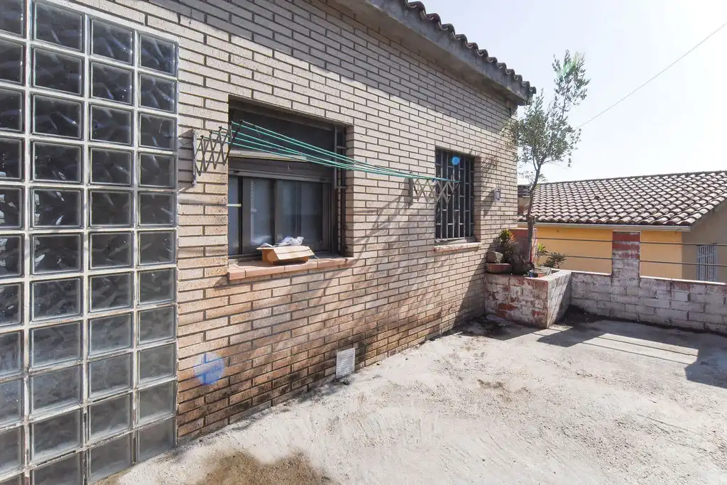 Vista exterior de Casa o xalet en venda en Barcelona