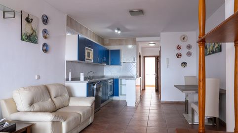 Foto 3 de Apartament en venda a Calle de Los Crotos, Costa Teguise, Teguise