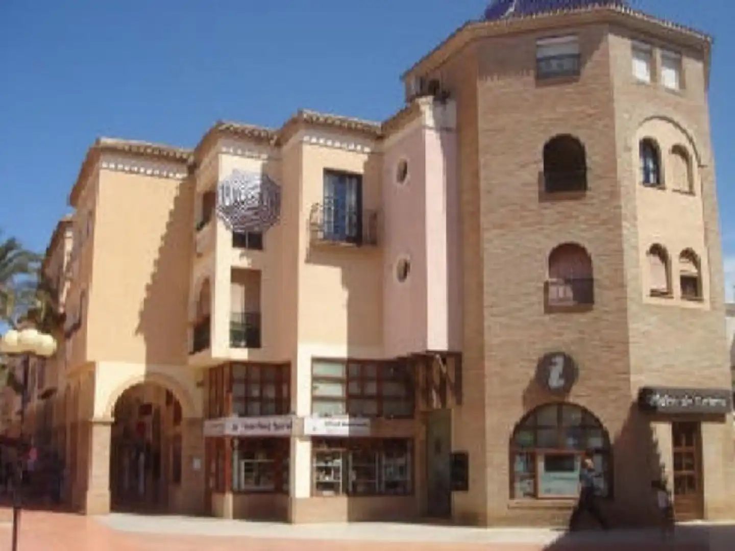 Vista exterior de Traster en venda en Los Alcázares