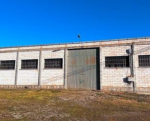 Vista exterior de Nau industrial en venda en Entrena