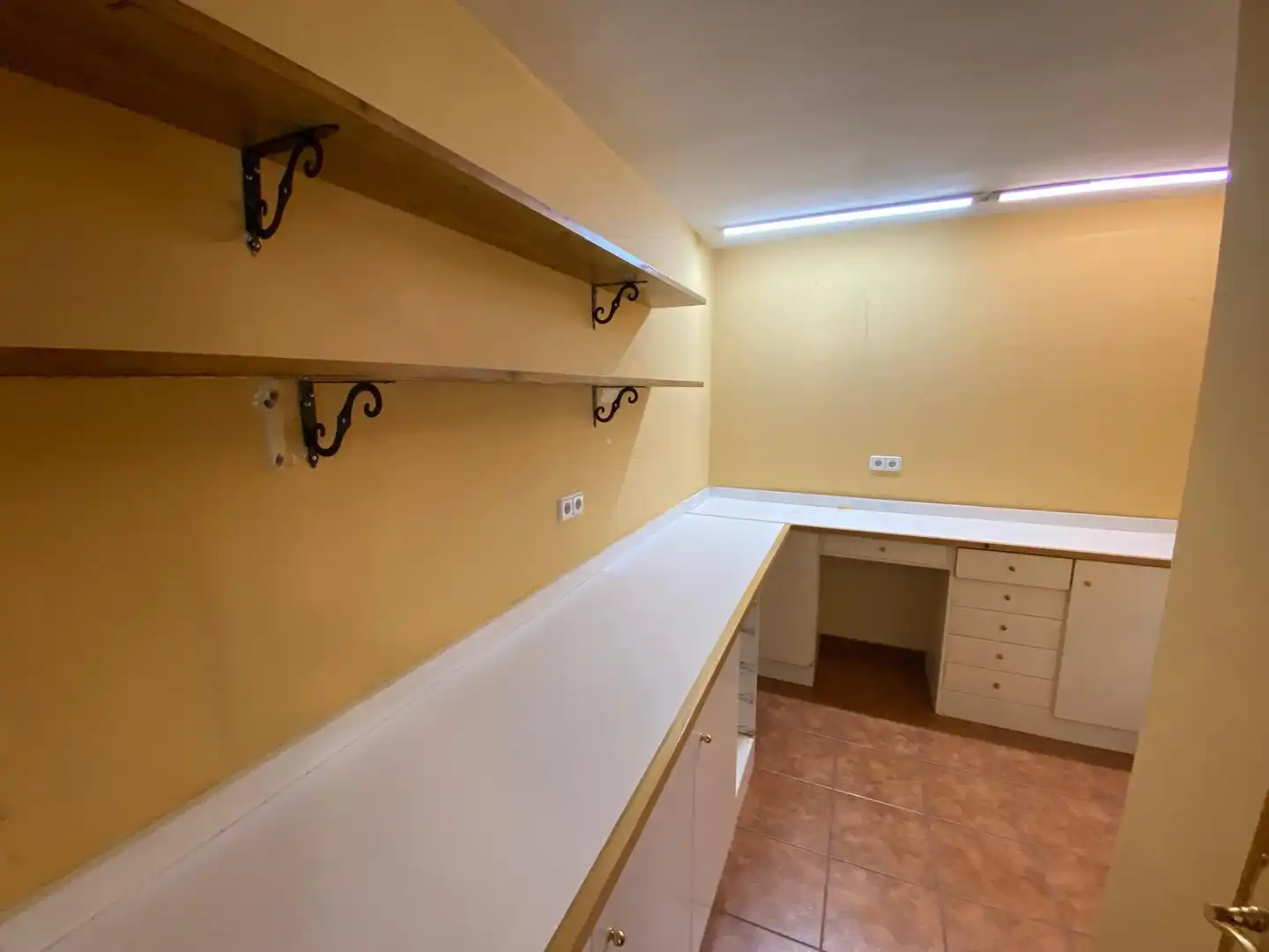 Commercial properties for rent in Vigo   with Air Conditioner, Parquet flooring and Alarm