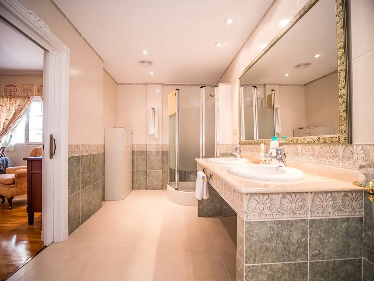 Villa mit Pool zum Verkauf in Calle Ronda Sur, imagen 10
