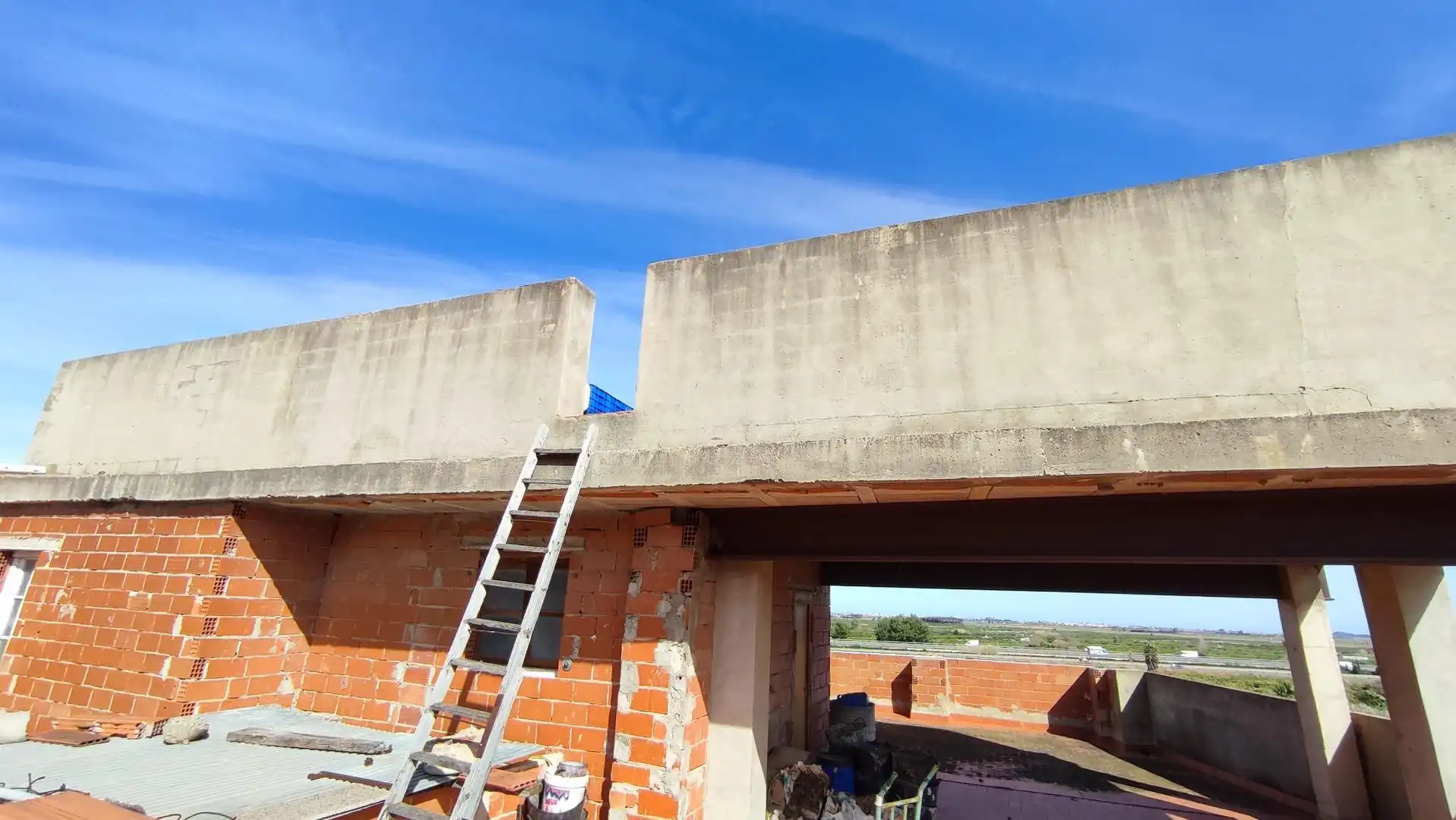 Exterior view of Buildings for sale in Corbera