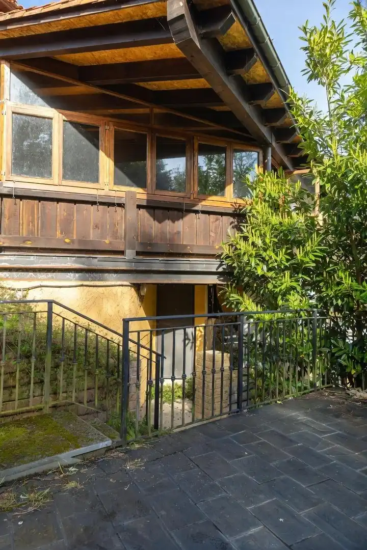 Vista exterior de Finca rústica en venda en Muros de Nalón amb Calefacció, Jardí privat i Terrassa