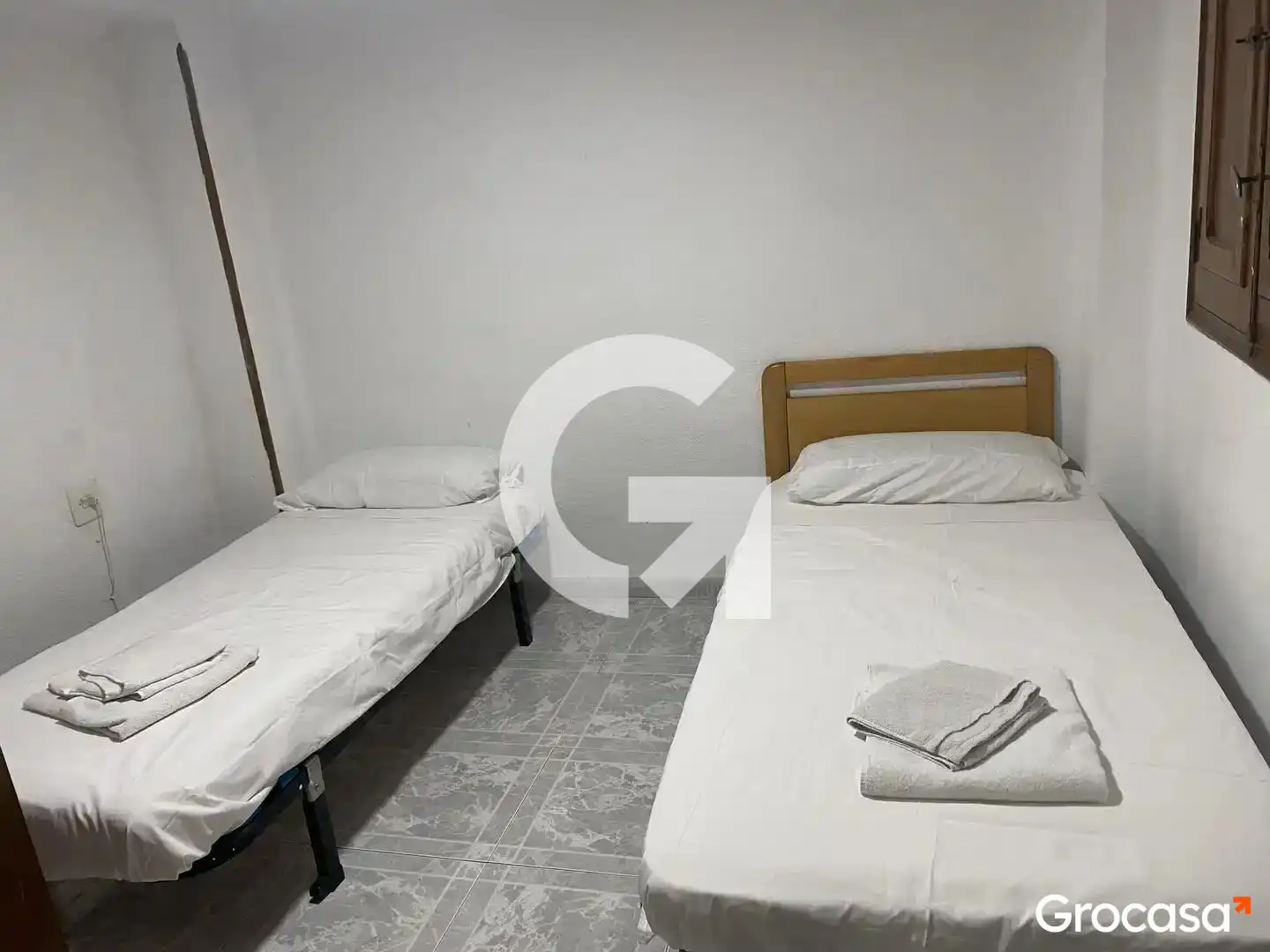 Bedroom of Flat for sale in Sagunto / Sagunt  with Air Conditioner, Oven and Washing machine