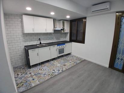 Kitchen of Flat for sale in Vilanova i la Geltrú  with Air Conditioner, Parquet flooring and Storage room