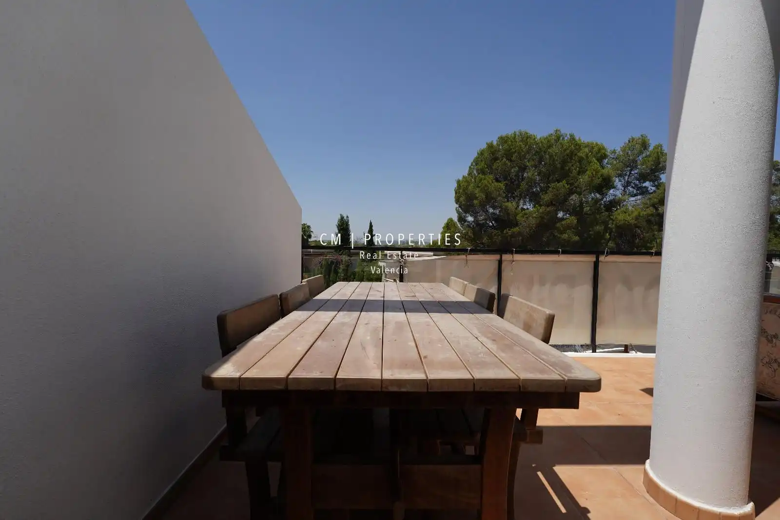 Terraza de Casa adosada de alquiler en Chiva con Aire acondicionado, Calefacción y Jardín privado