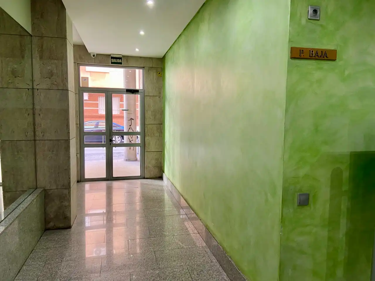 Piso en venta en Ciudad Real con Aire acondicionado, Calefacción y Amueblado
