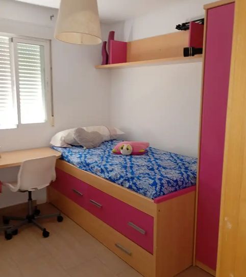 Foto 2 de Habitación en Calle Guadalbullón, 18, Palma - Palmilla, Málaga Capital