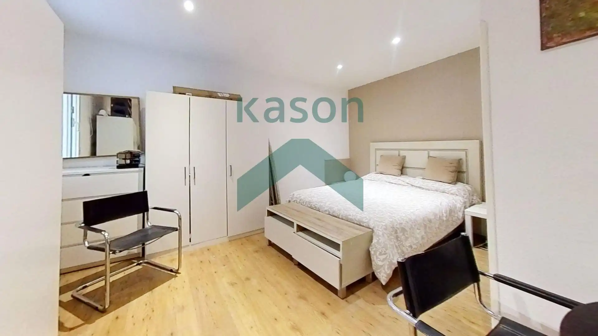 Habitación de Apartamento de alquiler en Madrid con Calefacción y Amueblado