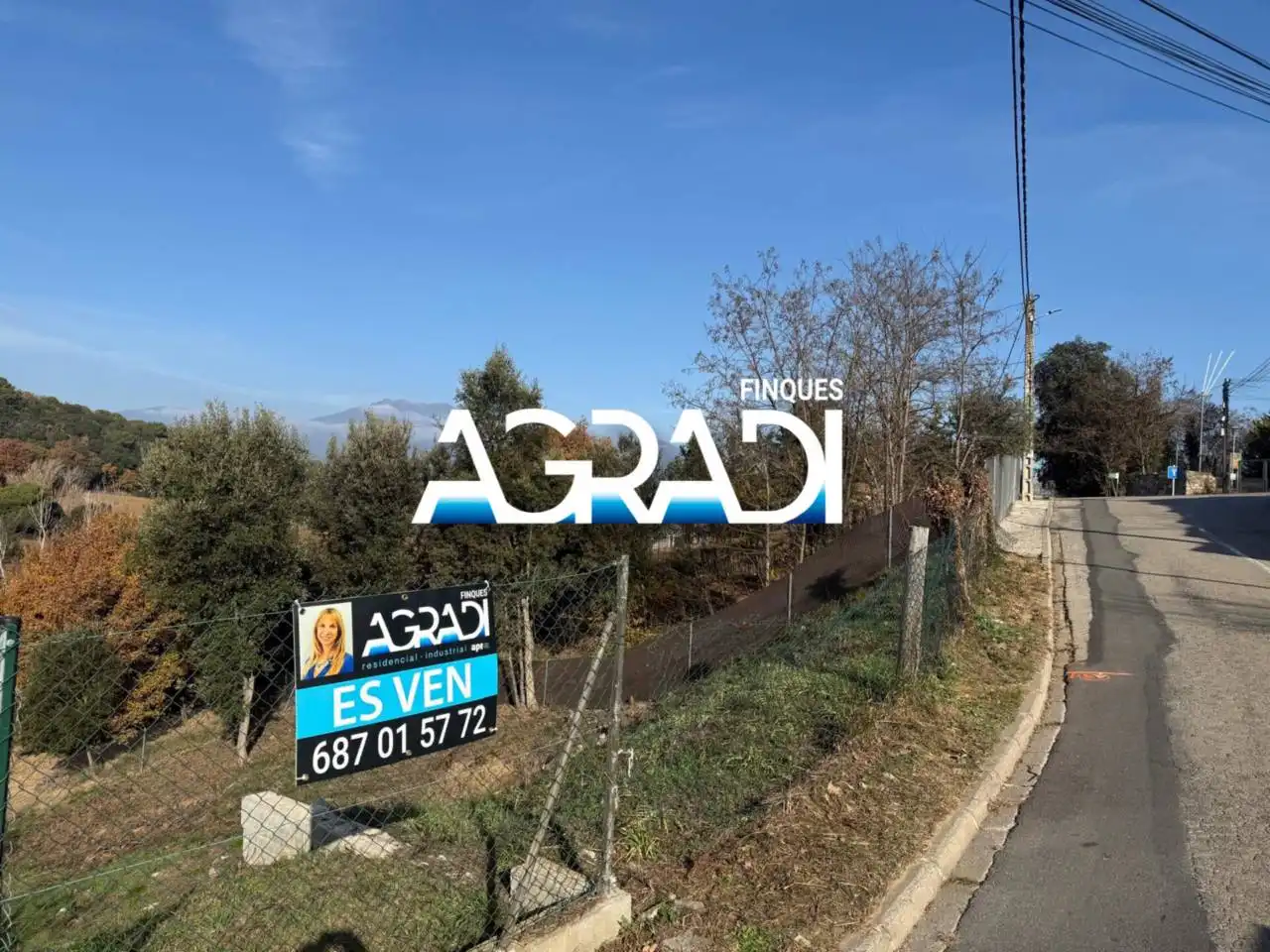 Rural land for sale in Avenida Montseny 85
