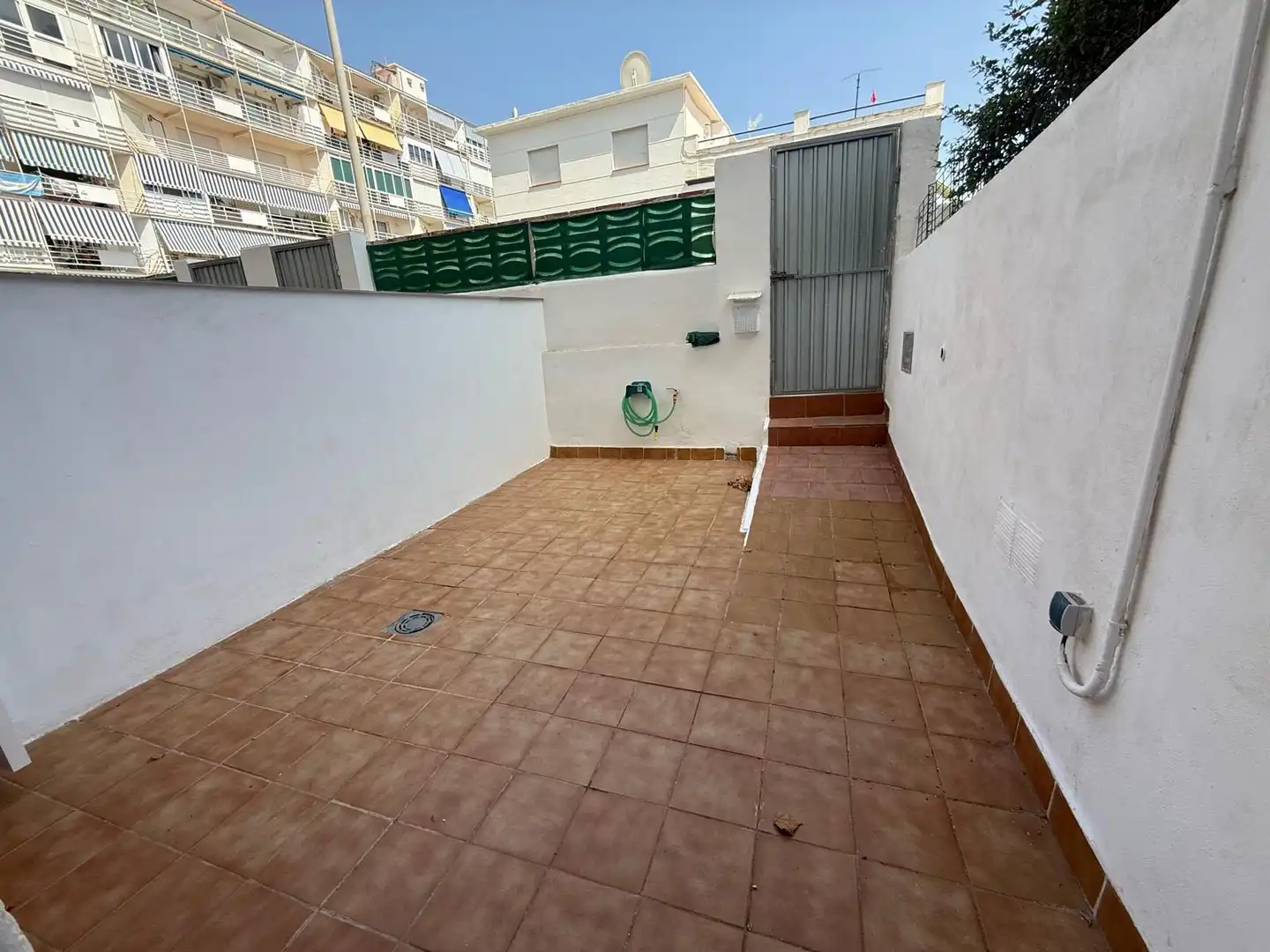 Estudio de alquiler en Calle Bellasombra, Solymar