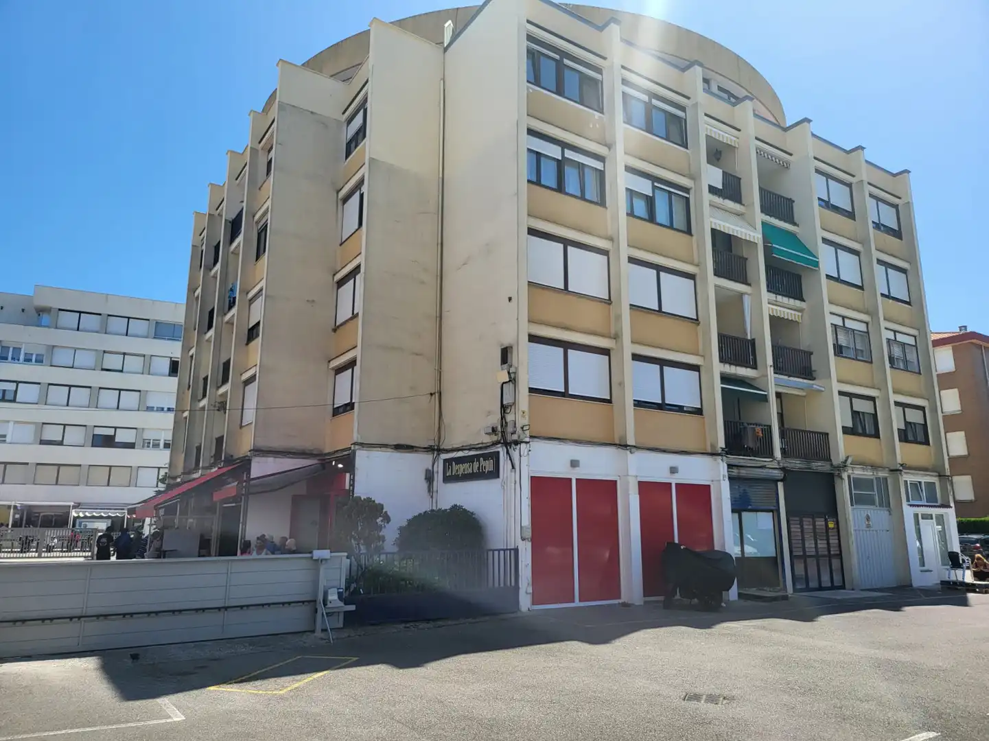Vista exterior de Pis en venda en Suances amb Calefacció i Terrassa