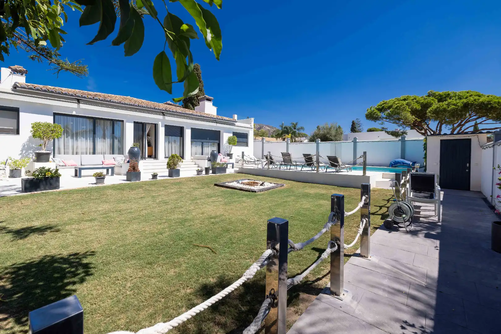 Jardín de Casa o chalet en venta en Marbella con Aire acondicionado, Calefacción y Jardín privado