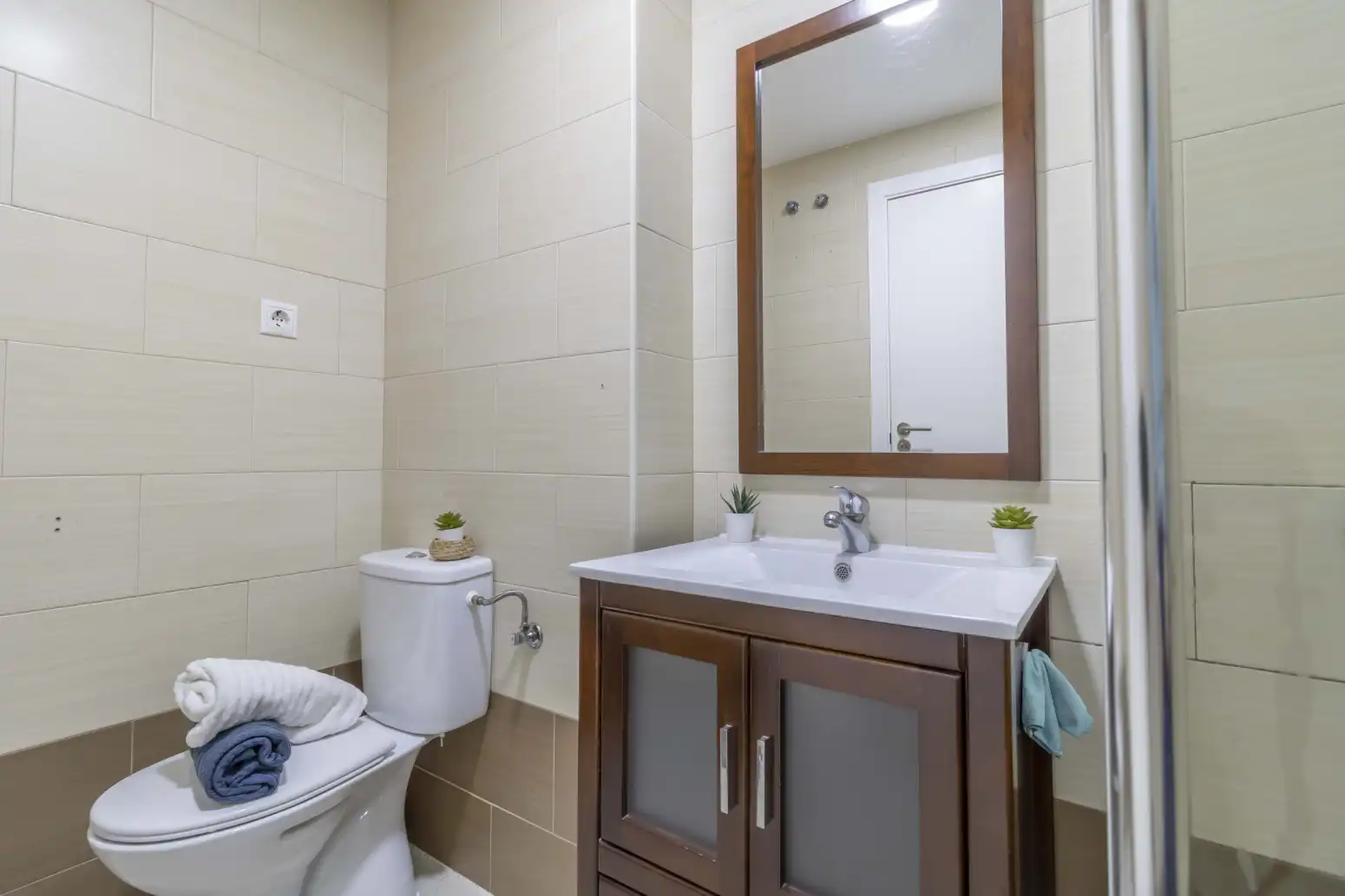 Badezimmer von Wohnung zum Verkauf in Sevilla mit Klimaanlage und Abstellraum