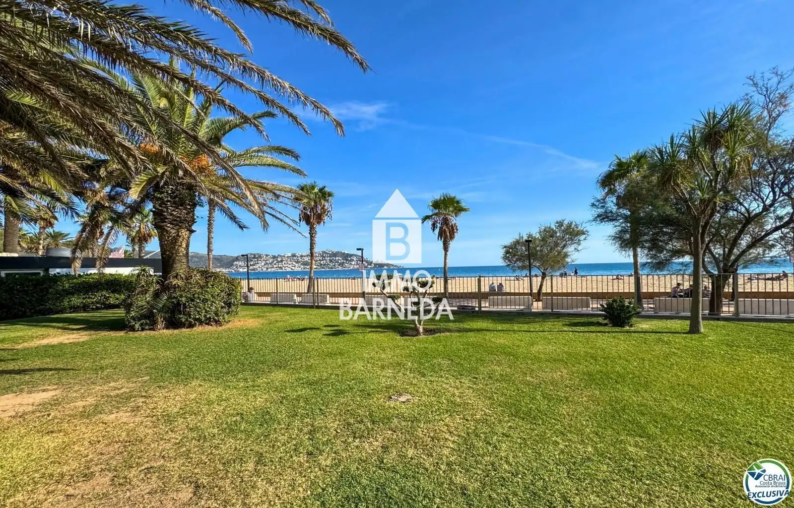 Flat with terrace for sale in DE LA GOLA DE L'ESTANY 10, imagen 3