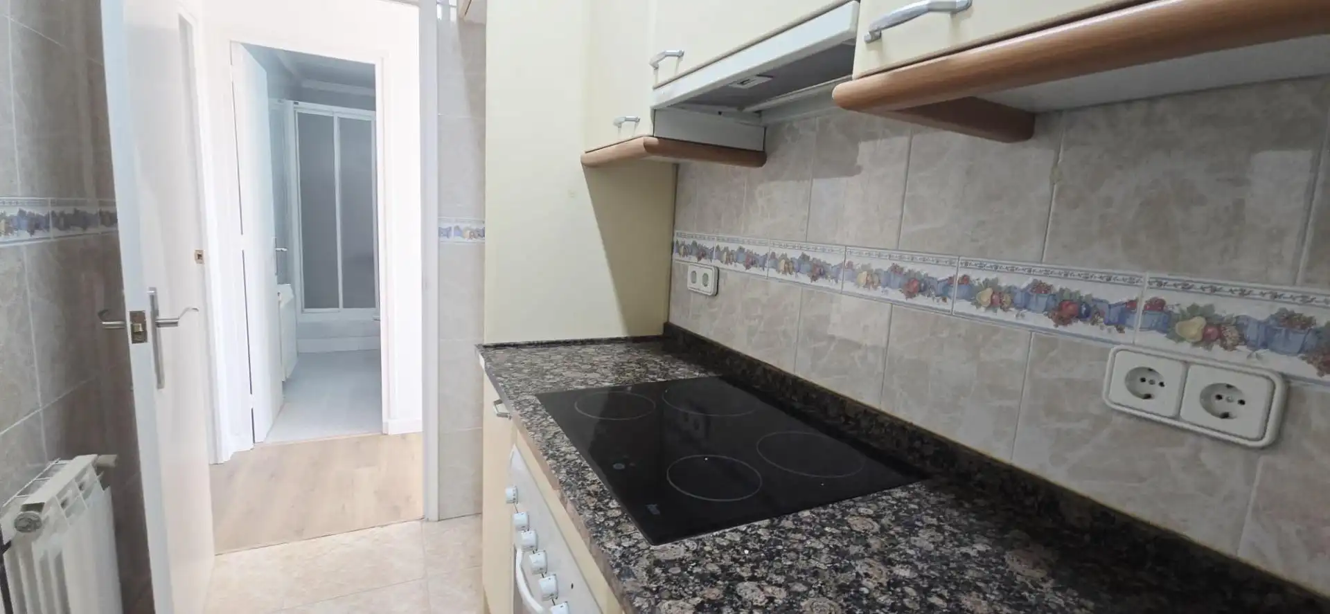 Cuina de Pis en venda en Terrassa amb Calefacció i Parquet