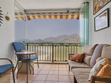 Flat with lift for sale in Ondara
