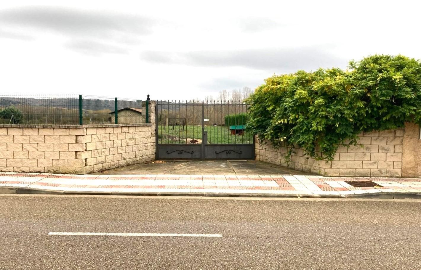 Exterior view of Residential for sale in Villaquilambre
