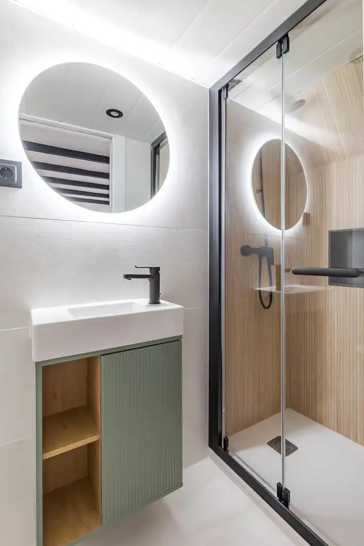 Baño de Apartamento de alquiler en Madrid con Aire acondicionado, Calefacción y Amueblado