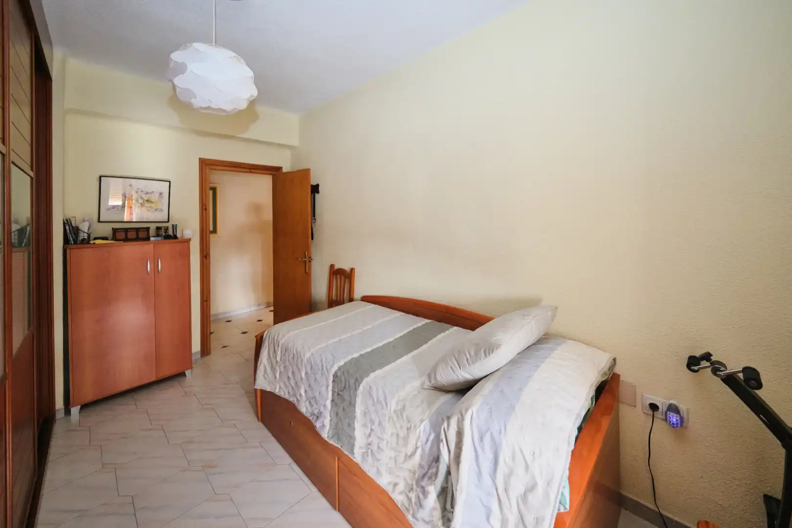 Habitación de Piso en venta en Granada con Aire acondicionado y Amueblado