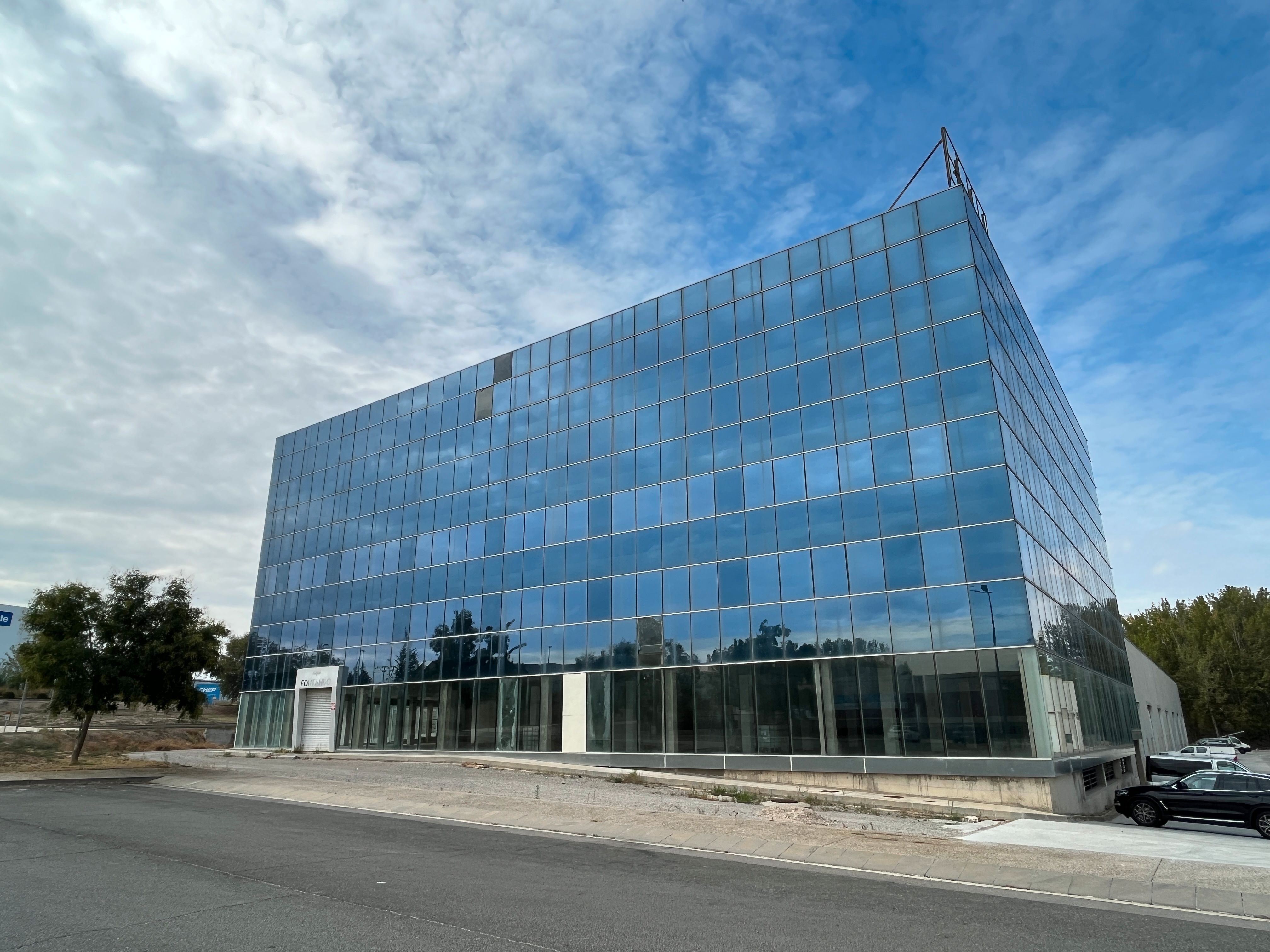 Vista exterior de Edificio en venta en Bellpuig con Alarma