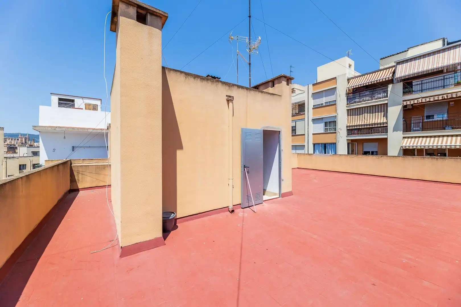 Vista exterior de Pis en venda en  Palma de Mallorca amb Balcó