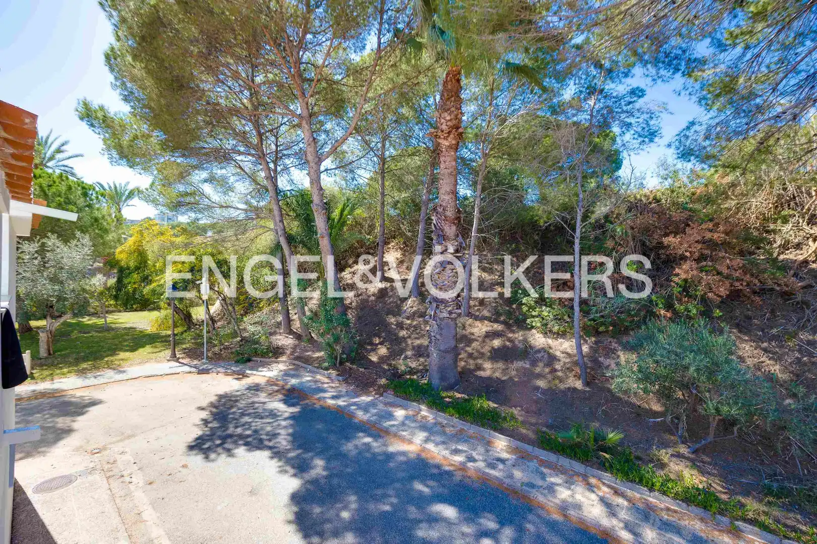 Vista exterior de Casa o xalet en venda en Orihuela amb Aire condicionat, Calefacció i Terrassa
