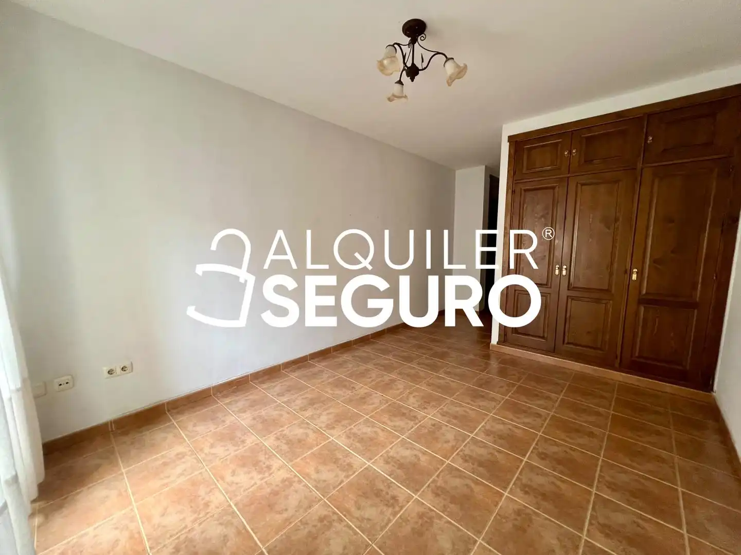 Wohnung zur Miete in de la Colmena del Cura, Centro