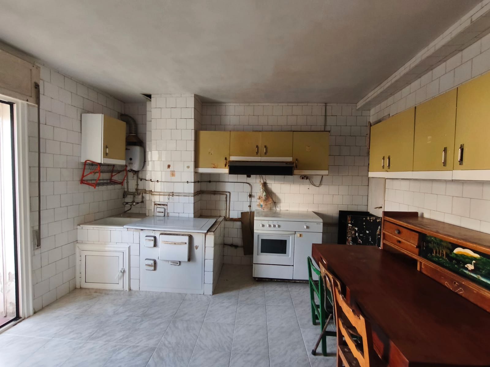 Kitchen of Flat for sale in Ourense Capital   with Balcony